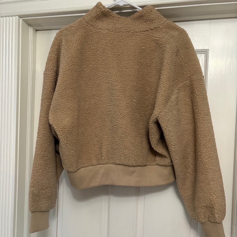 Athleta in the Clouds Sweatshirt - Picture 3 of 4